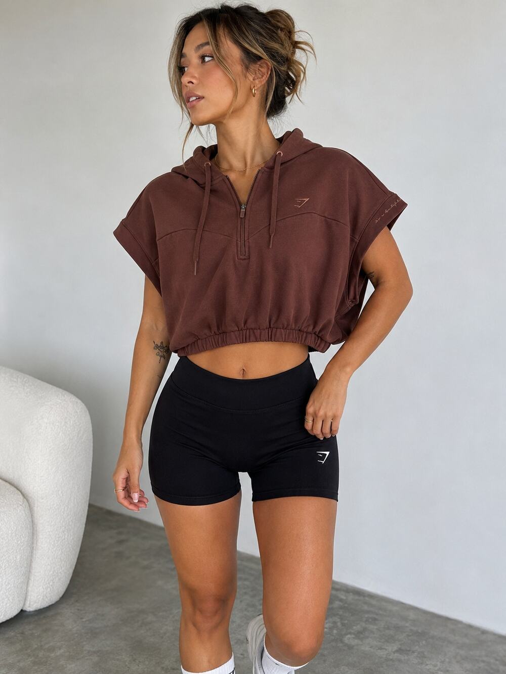 Gymshark Oversized Cropped Sleeveless Hoodie Brown Half Zip Womenâs M